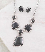 Black Semi Stone Necklace Set