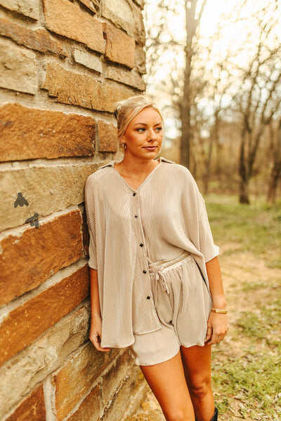 Ace High Short- Taupe