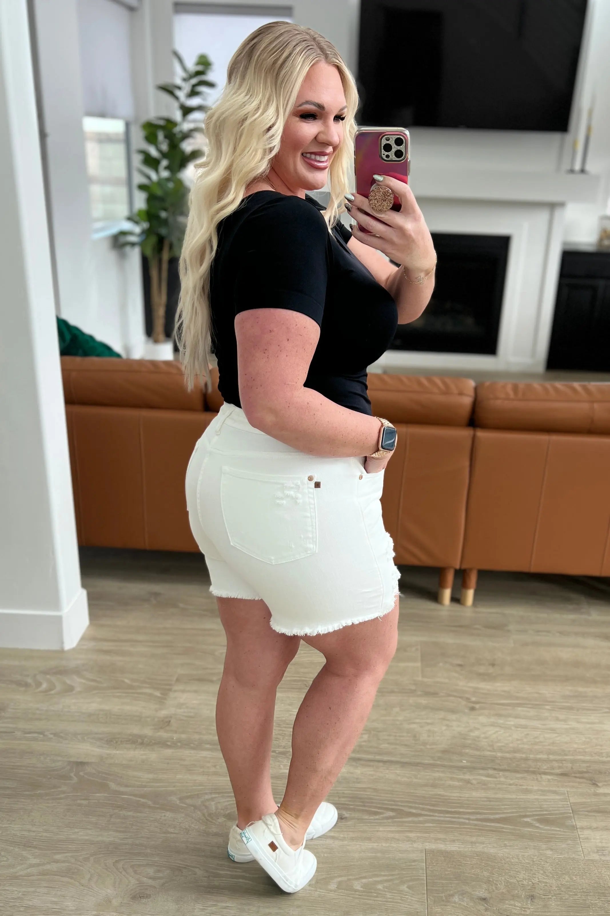 Jessie High Rise Rigid Magic Cutoff Shorts in White Ave Shops