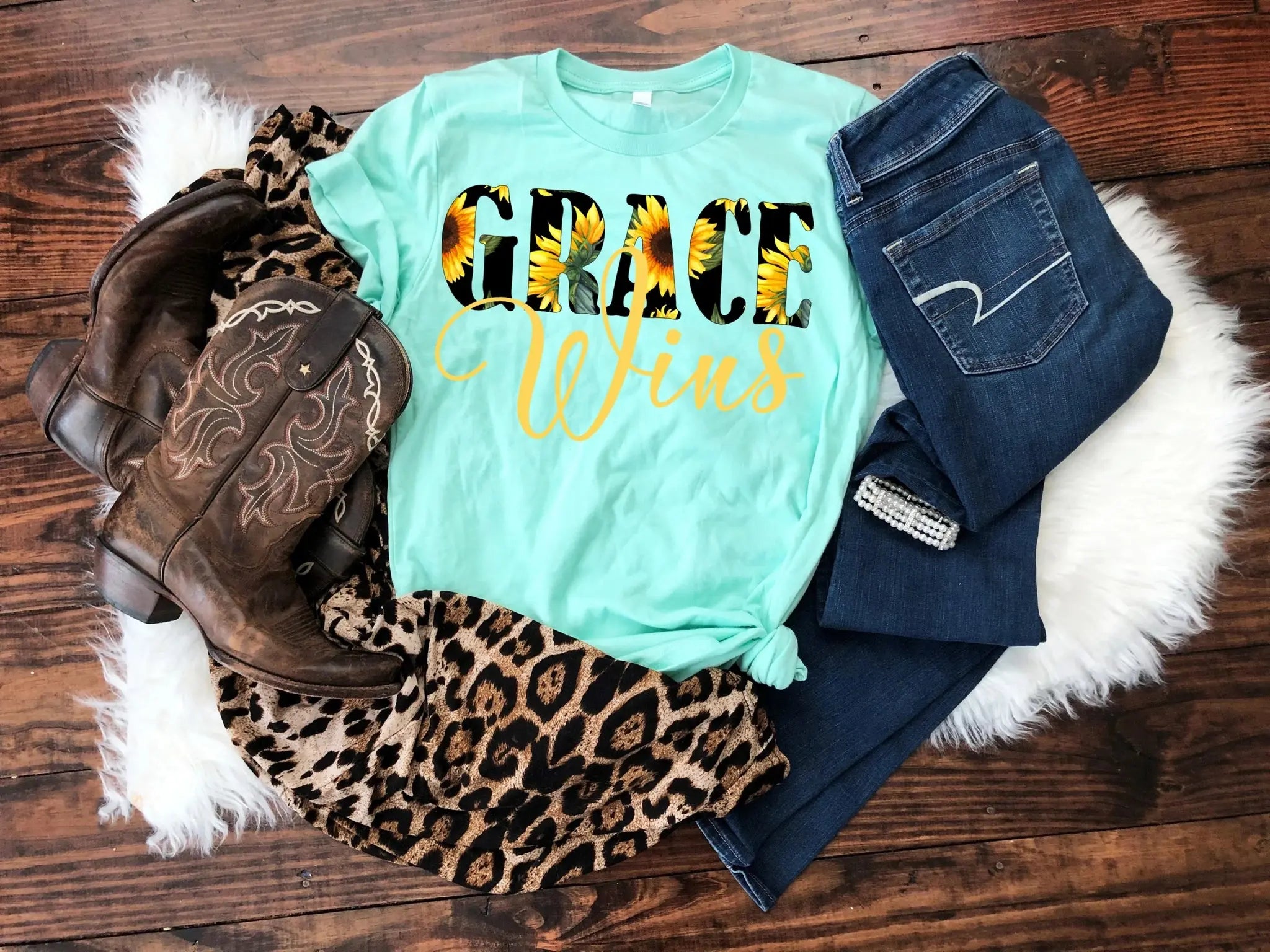 Grace Wins Classy Southern Bling