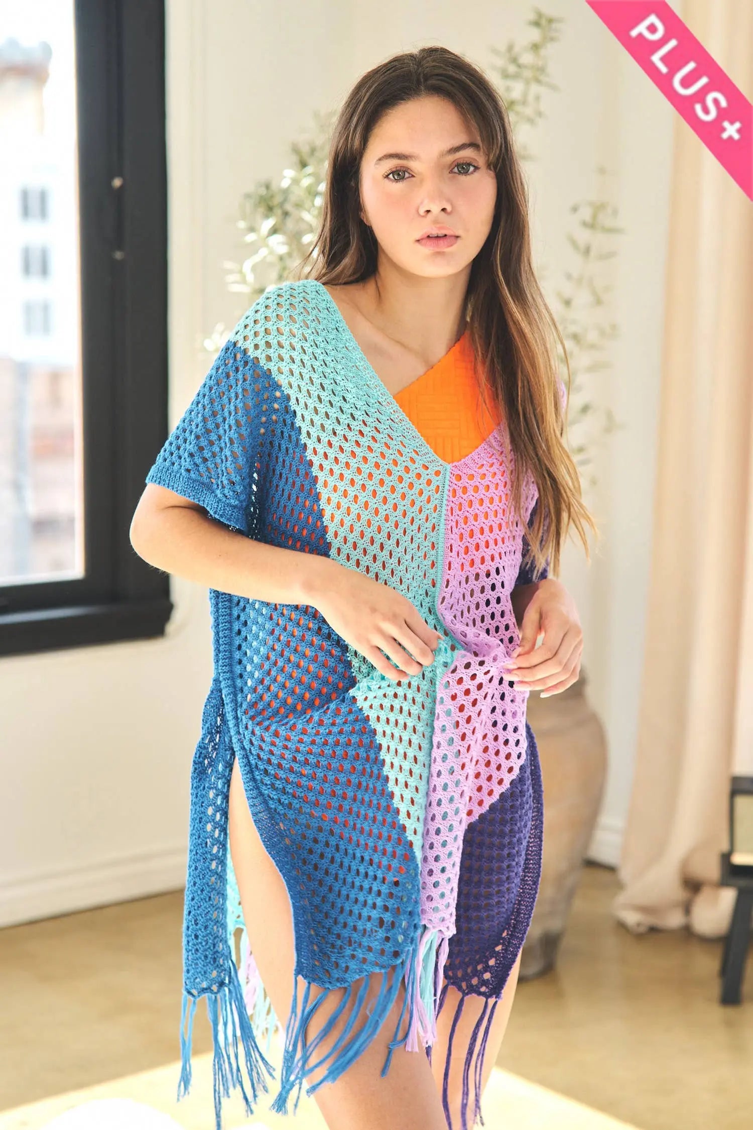 PLUS BOTTOM DETAIL COVER-UP TOP Davi & Dani